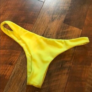 Women’s bathing suit bottoms